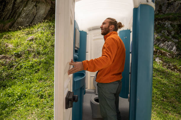 Best Sanitation services for porta potties  in Albion, IN